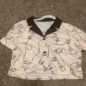 cropped crème button up
